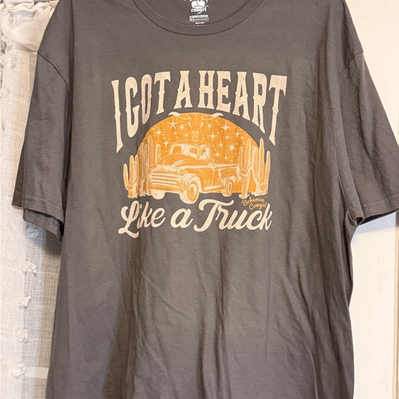 Bohemian Cowgirl Tops - Country Music Graphic Tee - Gray